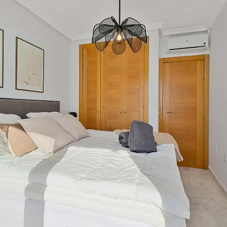 Penthouse Uskelo Διαμέρισμα Fuengirola