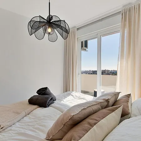 Penthouse Uskelo * Fuengirola